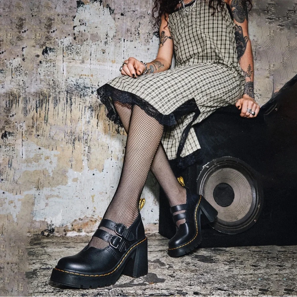 NEW Dr. Martens Platform Heel Mary Jane - Picture 11 of 13